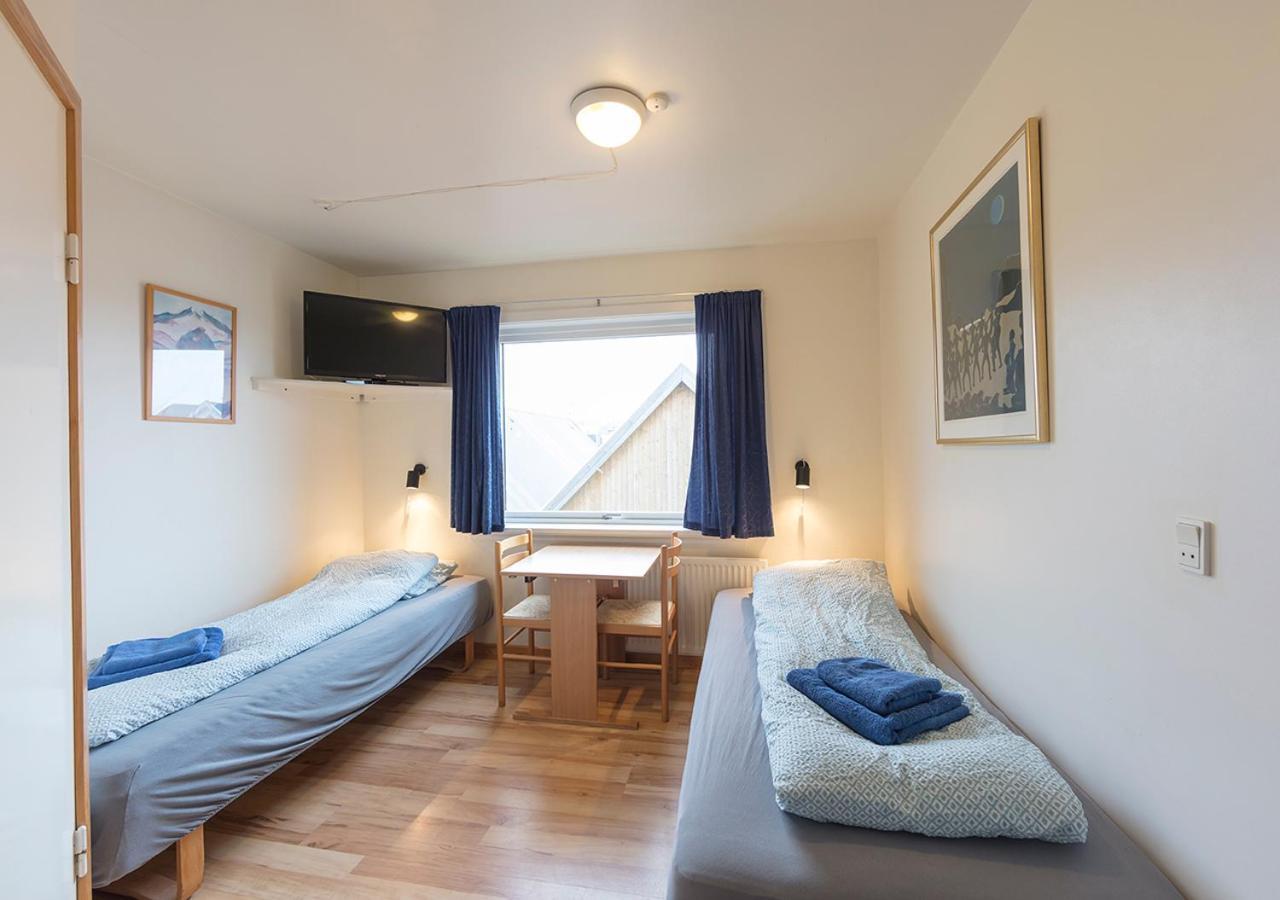 62N Guesthouse - City Center Tórshavn Buitenkant foto